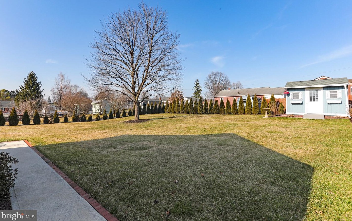 531 Mentzer Ave, Chambersburg PA  17201-1429 exterior