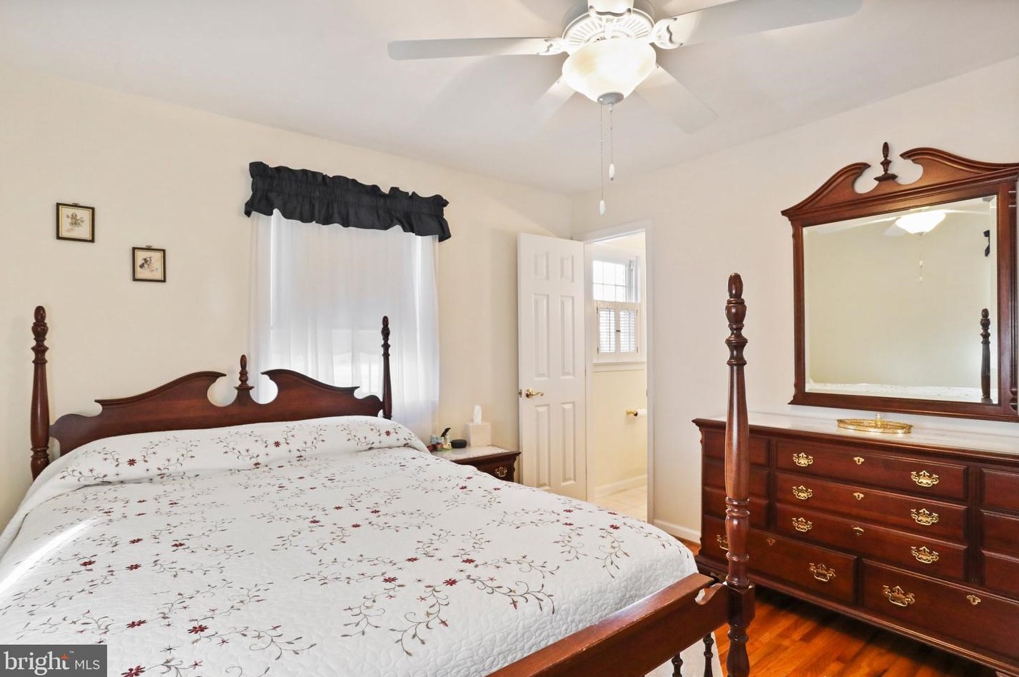 531 Mentzer Ave, Chambersburg PA  17201-1429 exterior