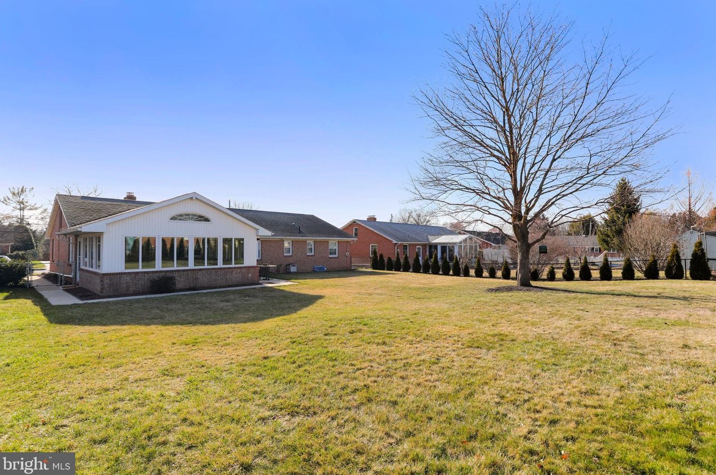 531 Mentzer Ave, Chambersburg PA  17201-1429 exterior