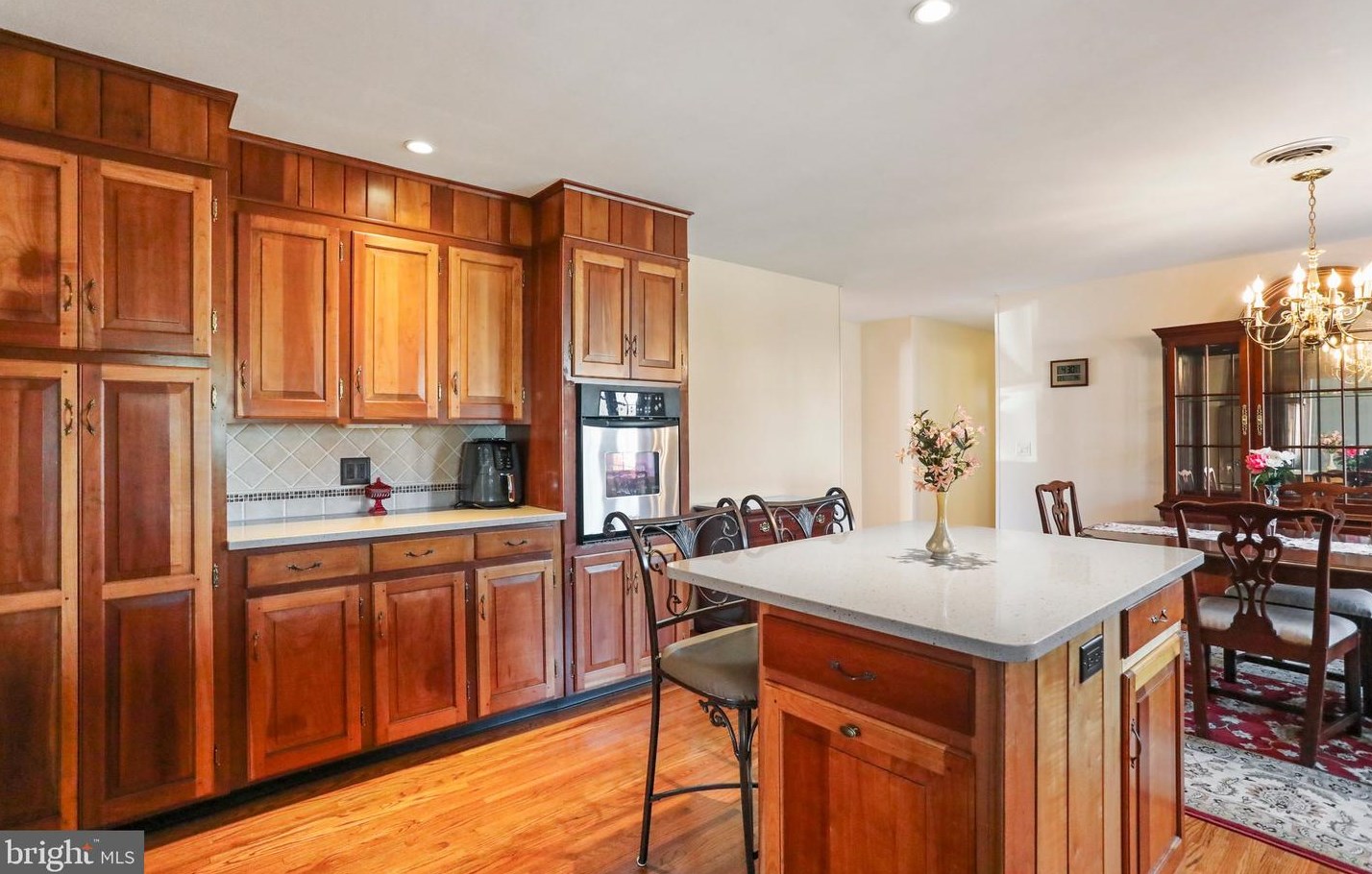 531 Mentzer Ave, Chambersburg PA  17201-1429 exterior