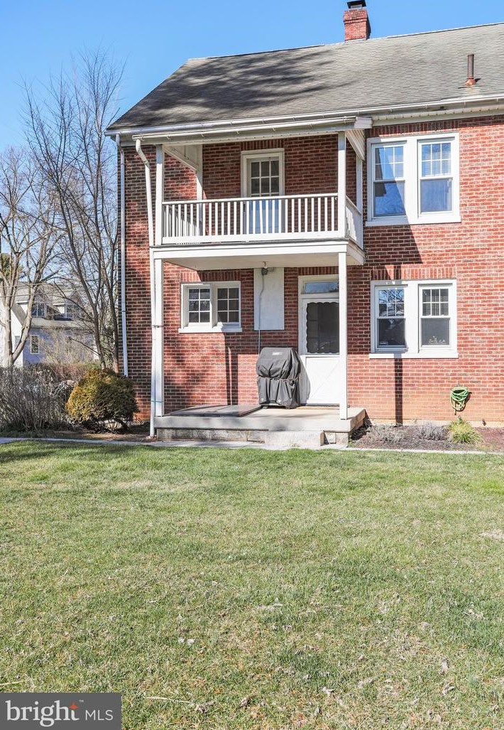 240 College Ave, Chambersburg PA  17201-1206 exterior