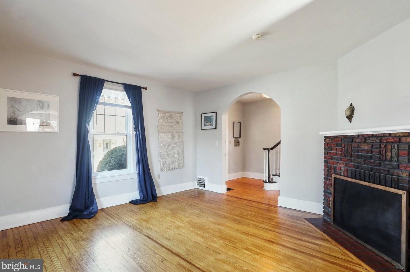 240 College Ave, Chambersburg PA  17201-1206 exterior