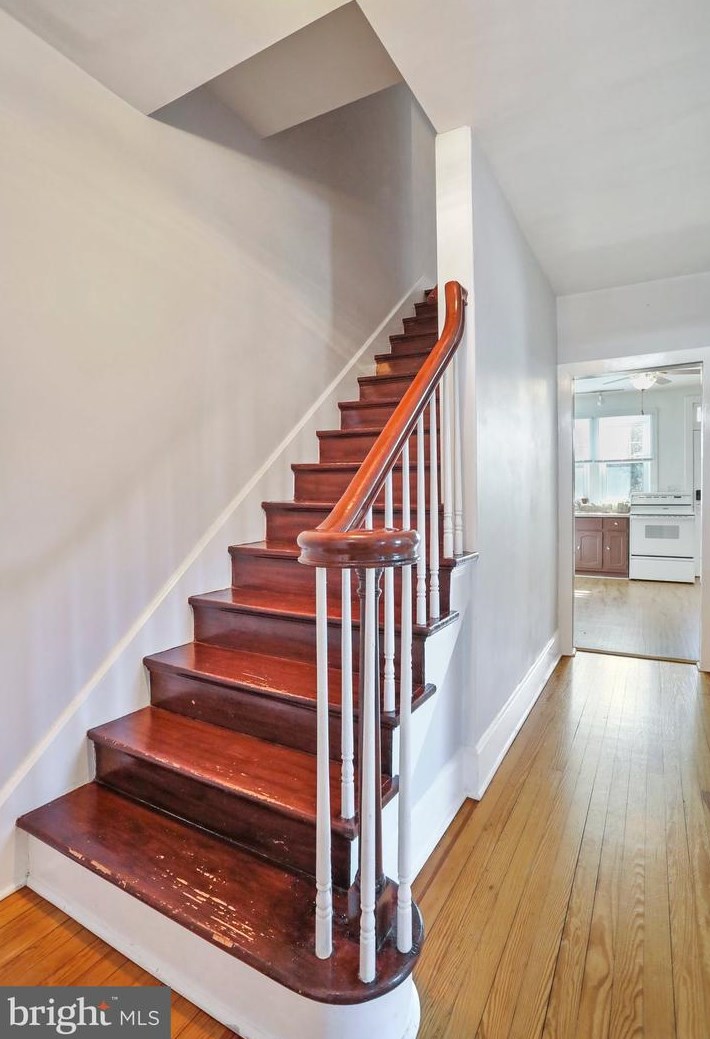 240 College Ave, Chambersburg PA  17201-1206 exterior