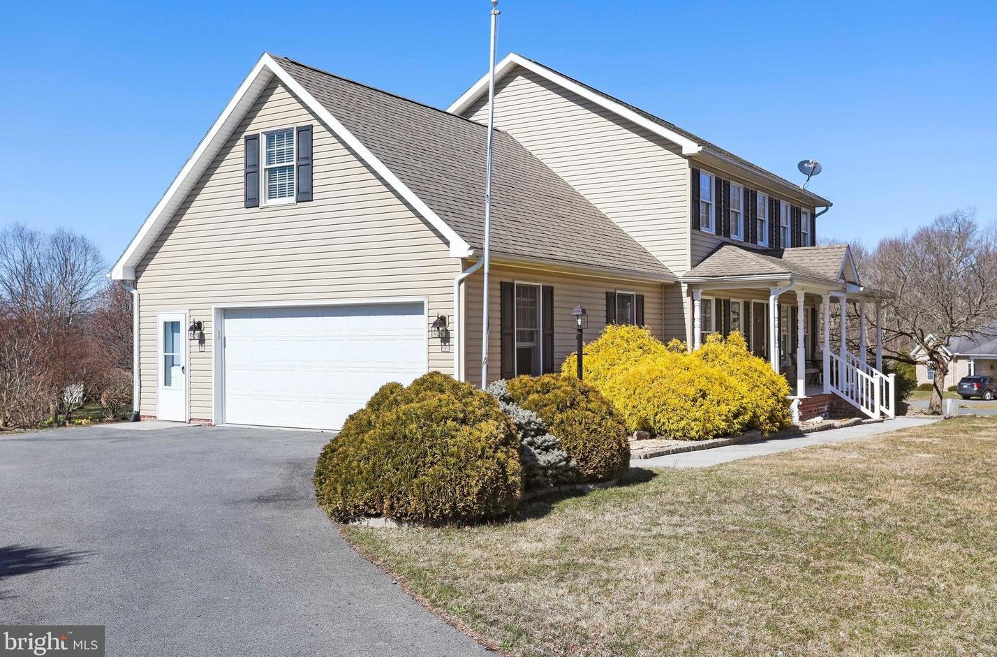 12008 Greenridge Dr, Roadside PA  17268-8885 exterior