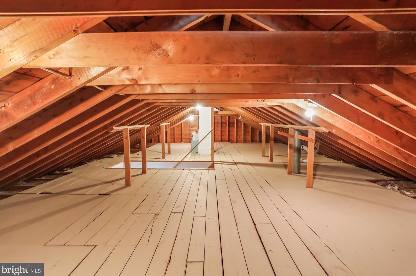 323 Commerce St, Roadside PA  17268-1101 exterior