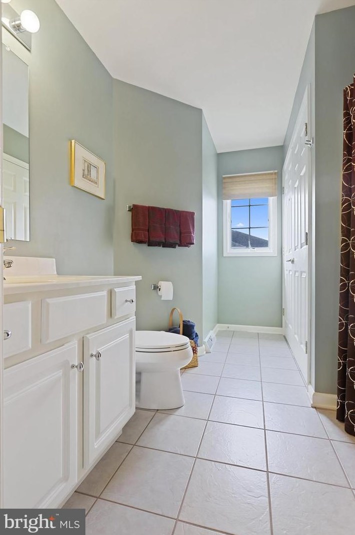 3846 Farmstead Dr, Fayetteville PA  17222-9252 exterior
