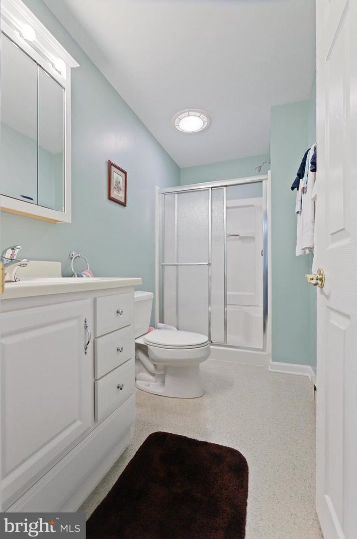 3846 Farmstead Dr, Fayetteville PA  17222-9252 exterior