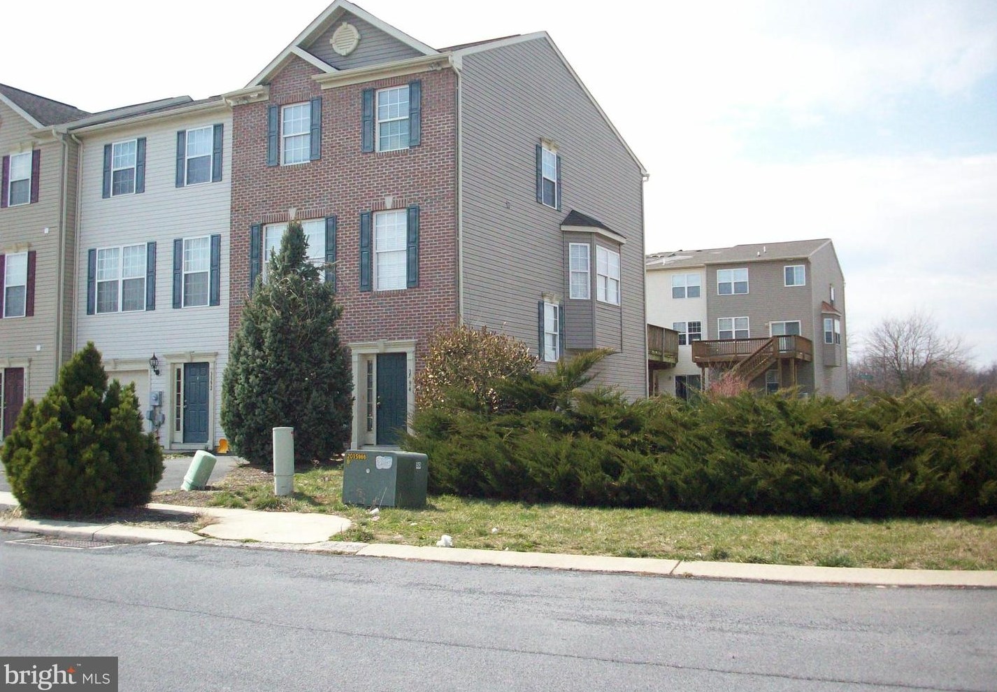 3394 Landmark Ct, Chambersburg, PA 17201