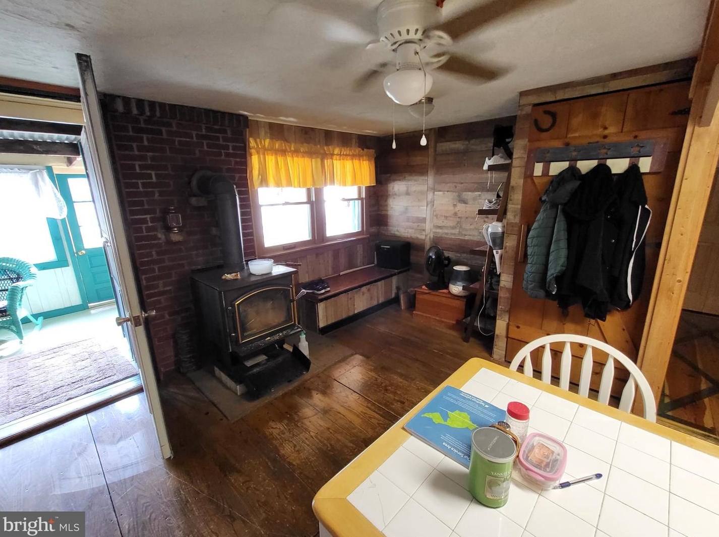 11559 Mountain Rd, Fayetteville PA  17222-9211 exterior