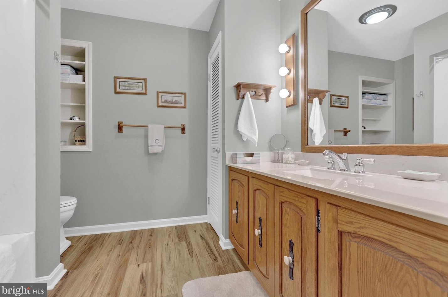 6445 Fairway Dr, Fayetteville PA  17222-9647 exterior