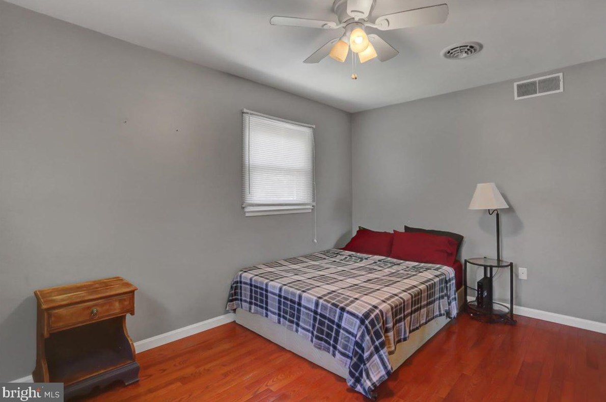 325 9th St, Roadside PA  17268-2125 exterior