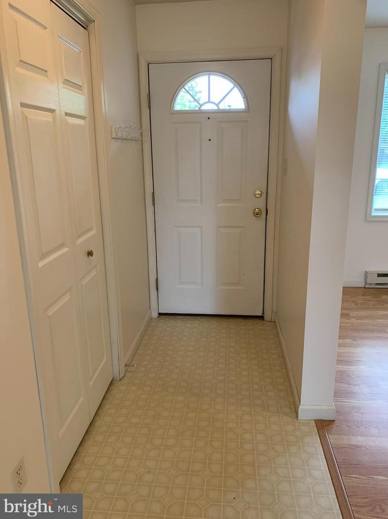 11454 Airport Rd, Roadside, PA 17268-8709