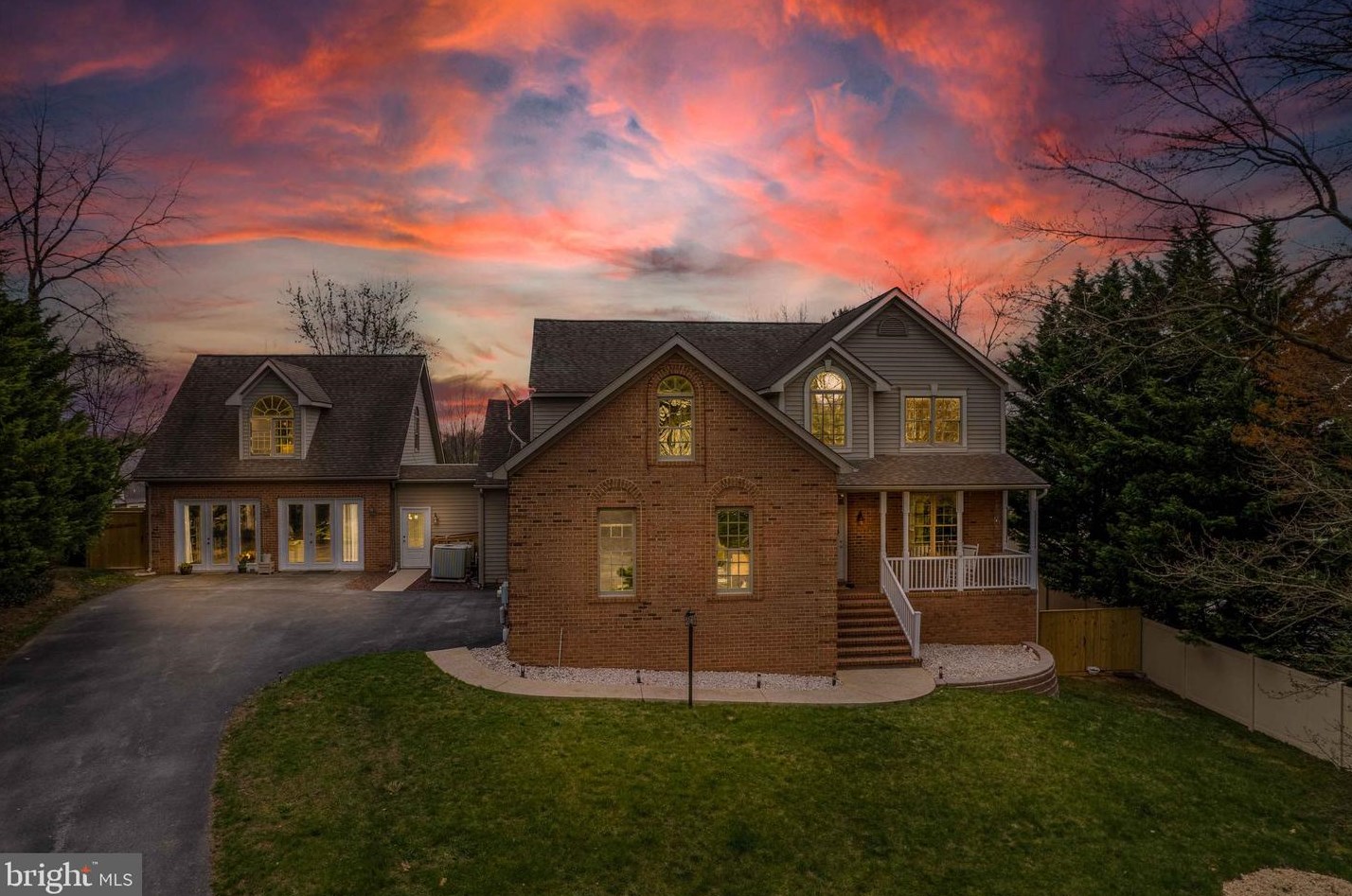 1991 Castlegreen Ct, Upton, PA 17225