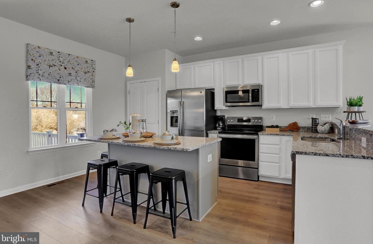 3383 Landmark Ct, Chambersburg PA  17201-7935 exterior