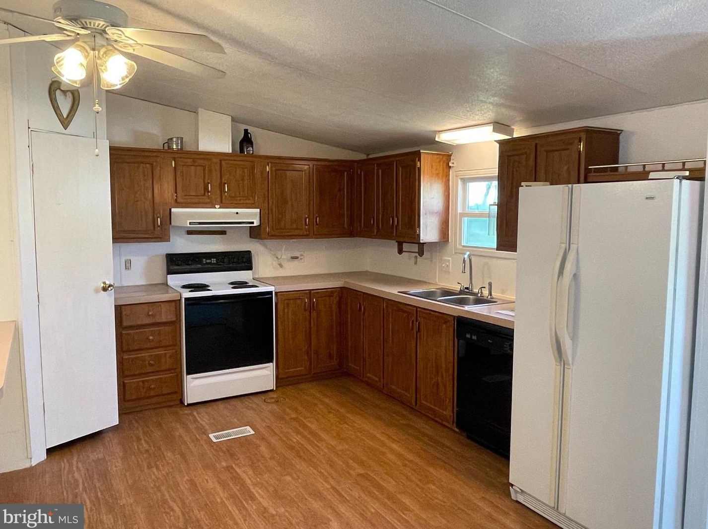 218 Ladnor Ct, Fayetteville PA  17222-1201 exterior