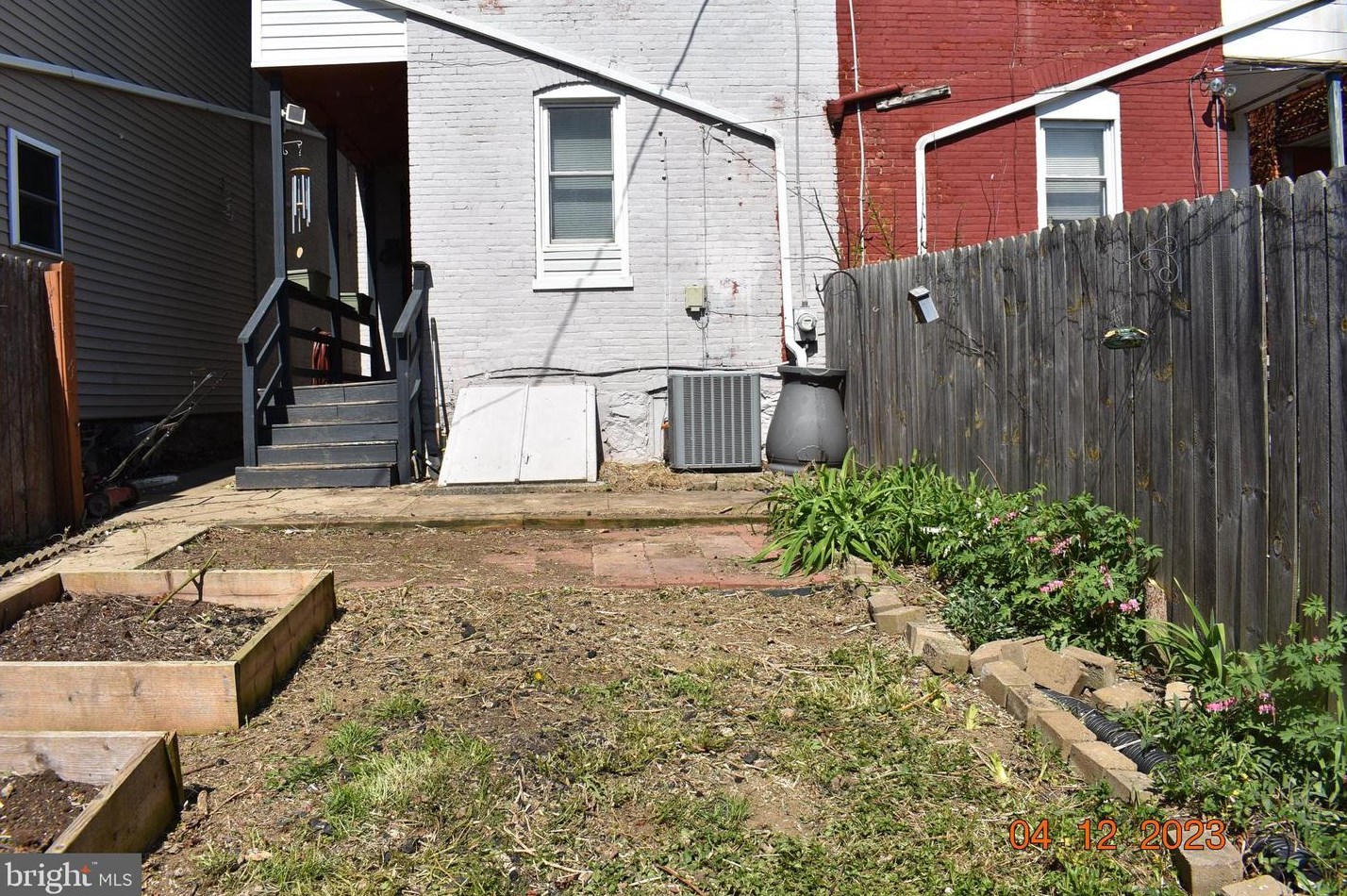 19 Cleveland Ave, Roadside, PA 17268-1507
