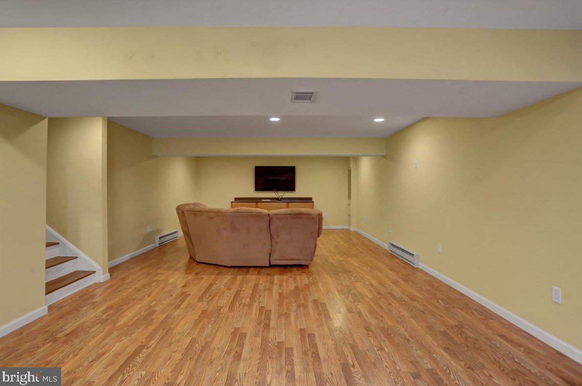 12279 Shelby Ave, Roadside PA  17268-4000 exterior