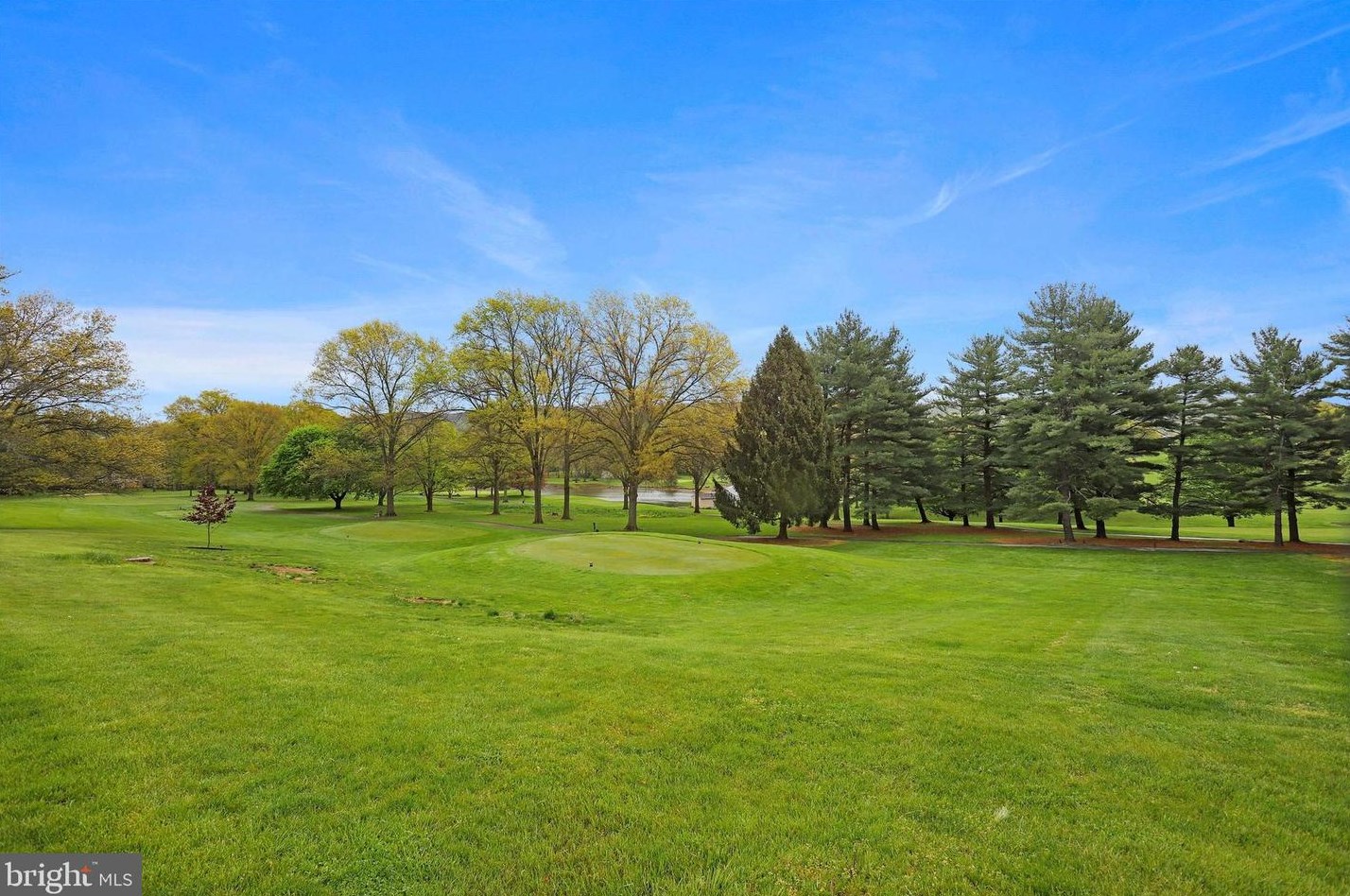 6102 Fairway Dr, Fayetteville PA  17222-9651 exterior