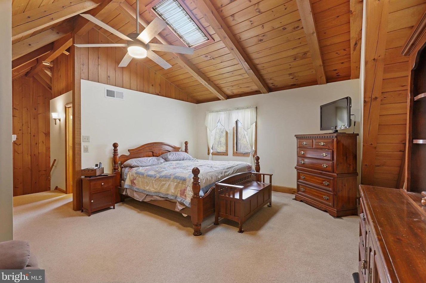 6102 Fairway Dr, Fayetteville PA  17222-9651 exterior