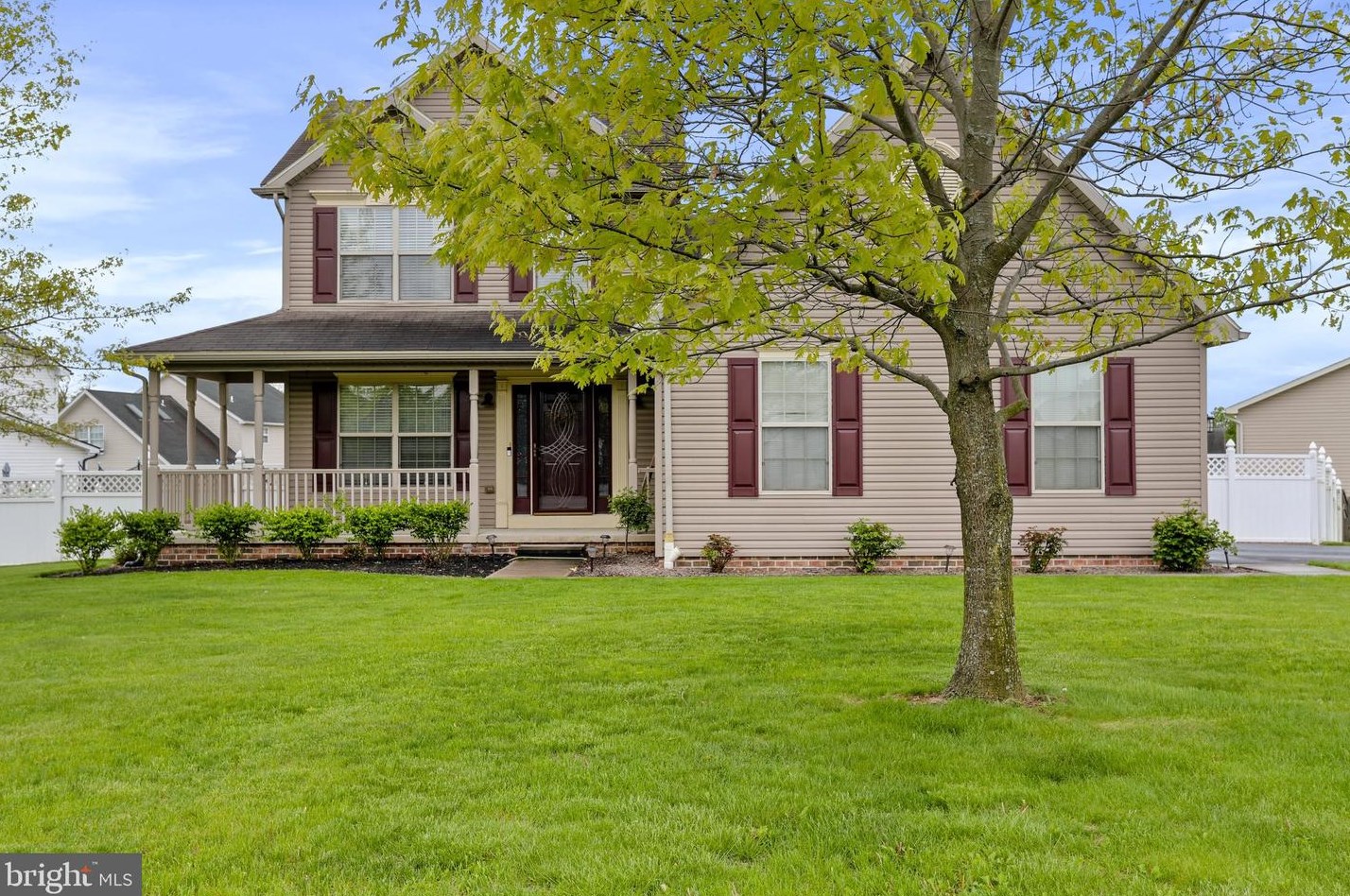 1454 Mallard Dr, Chambersburg, PA 17202-7659