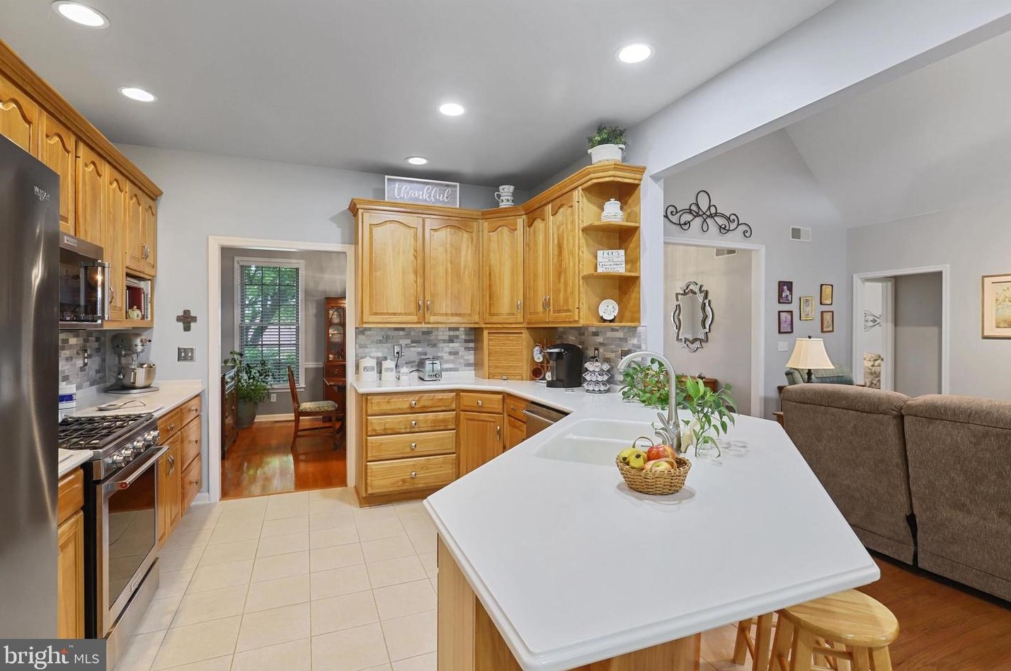 7087 Fairway Dr, Fayetteville PA  17222-9425 exterior