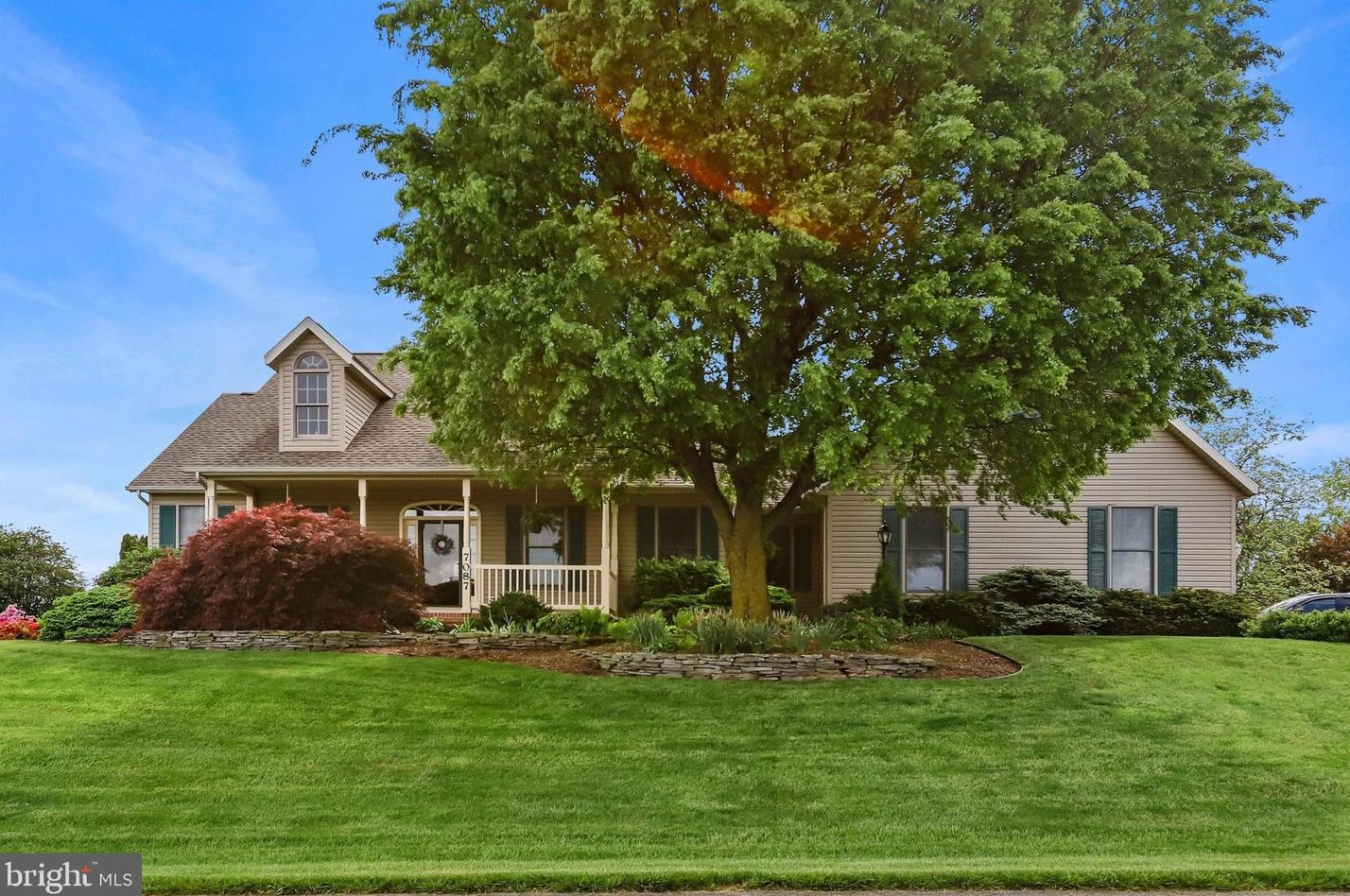 7087 Fairway Dr, Fayetteville, PA 17222-9425