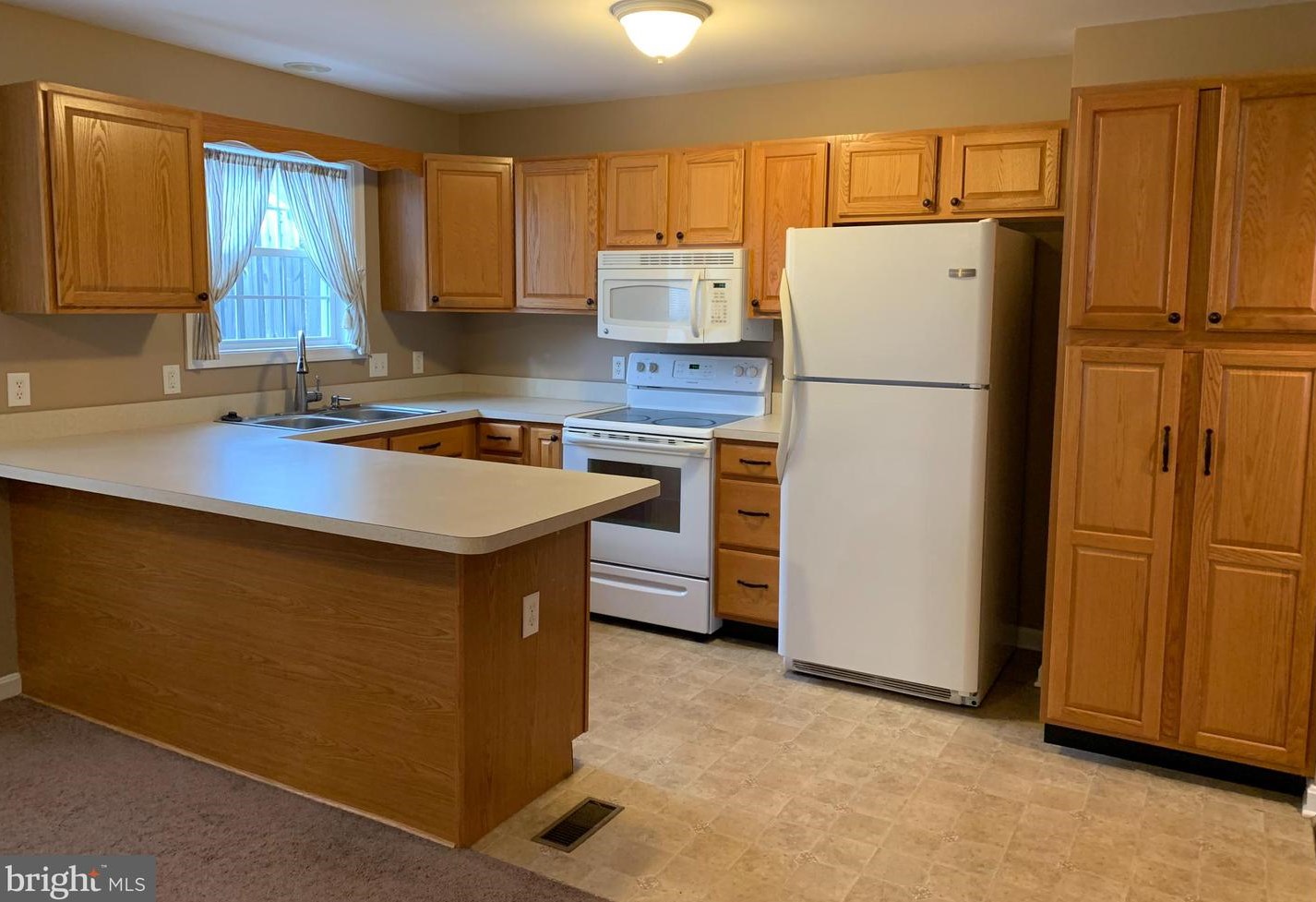 4 9th St, Roadside PA  17268-2210 exterior