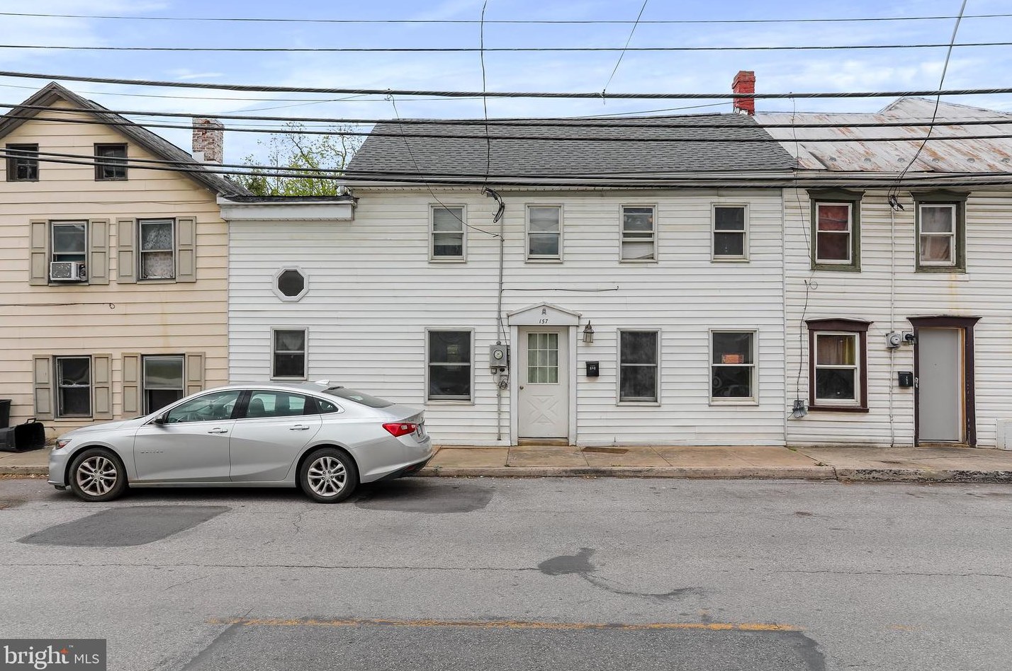 157 S 4th St, Chambersburg, PA 17201