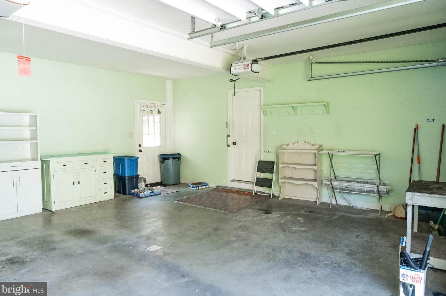 6106 Greenbriar Ln, Fayetteville PA  17222-9676 exterior