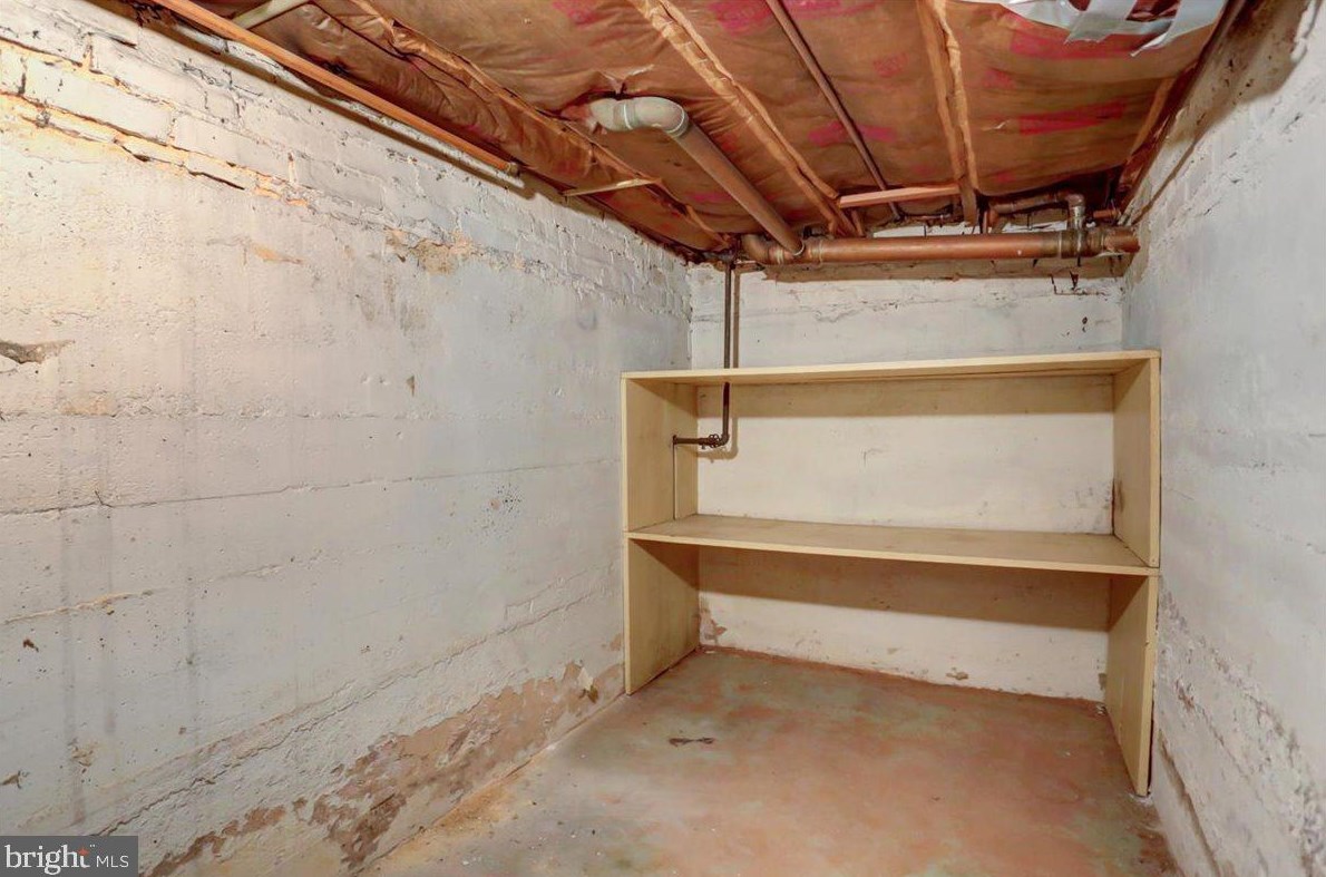 65 Norland Ave, Chambersburg PA  17201-1217 exterior