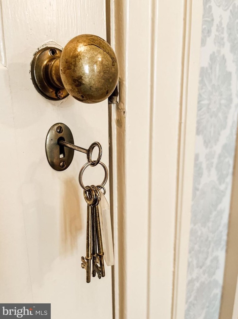 65 Norland Ave, Chambersburg PA  17201-1217 exterior