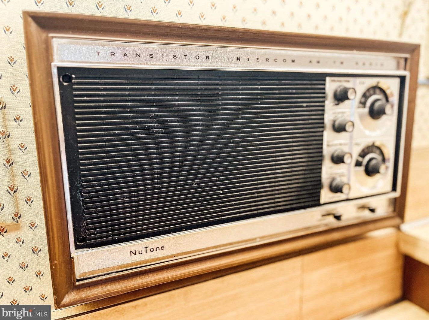 65 Norland Ave, Chambersburg PA  17201-1217 exterior