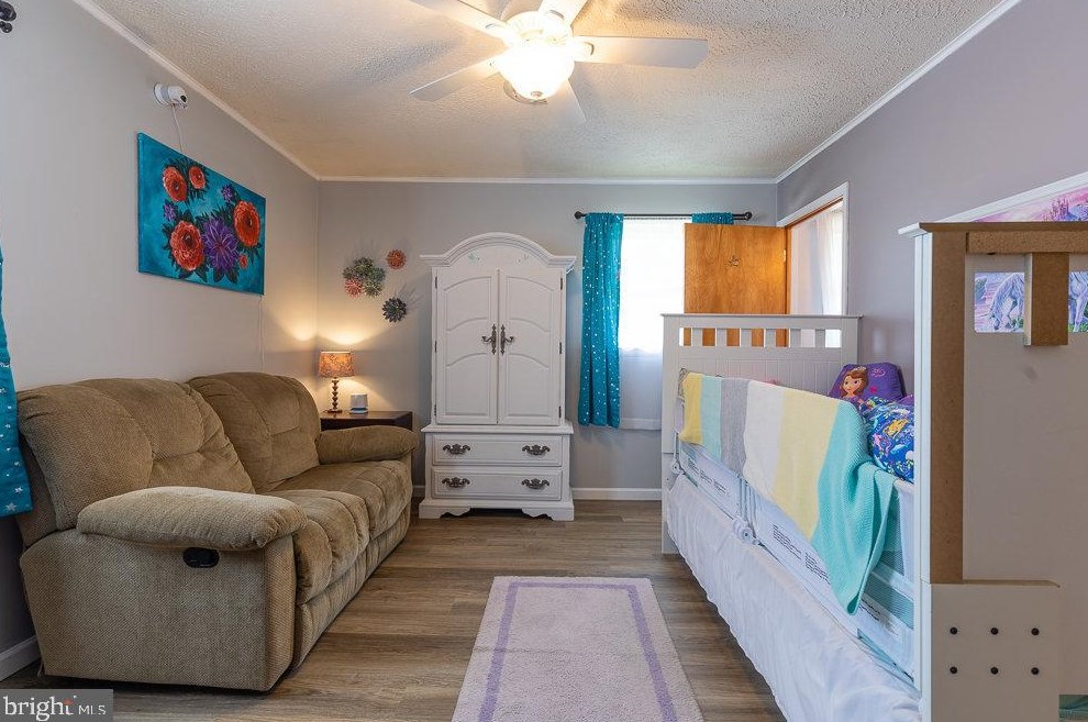 15 Jackson Dr, Chambersburg PA  17201-8962 exterior