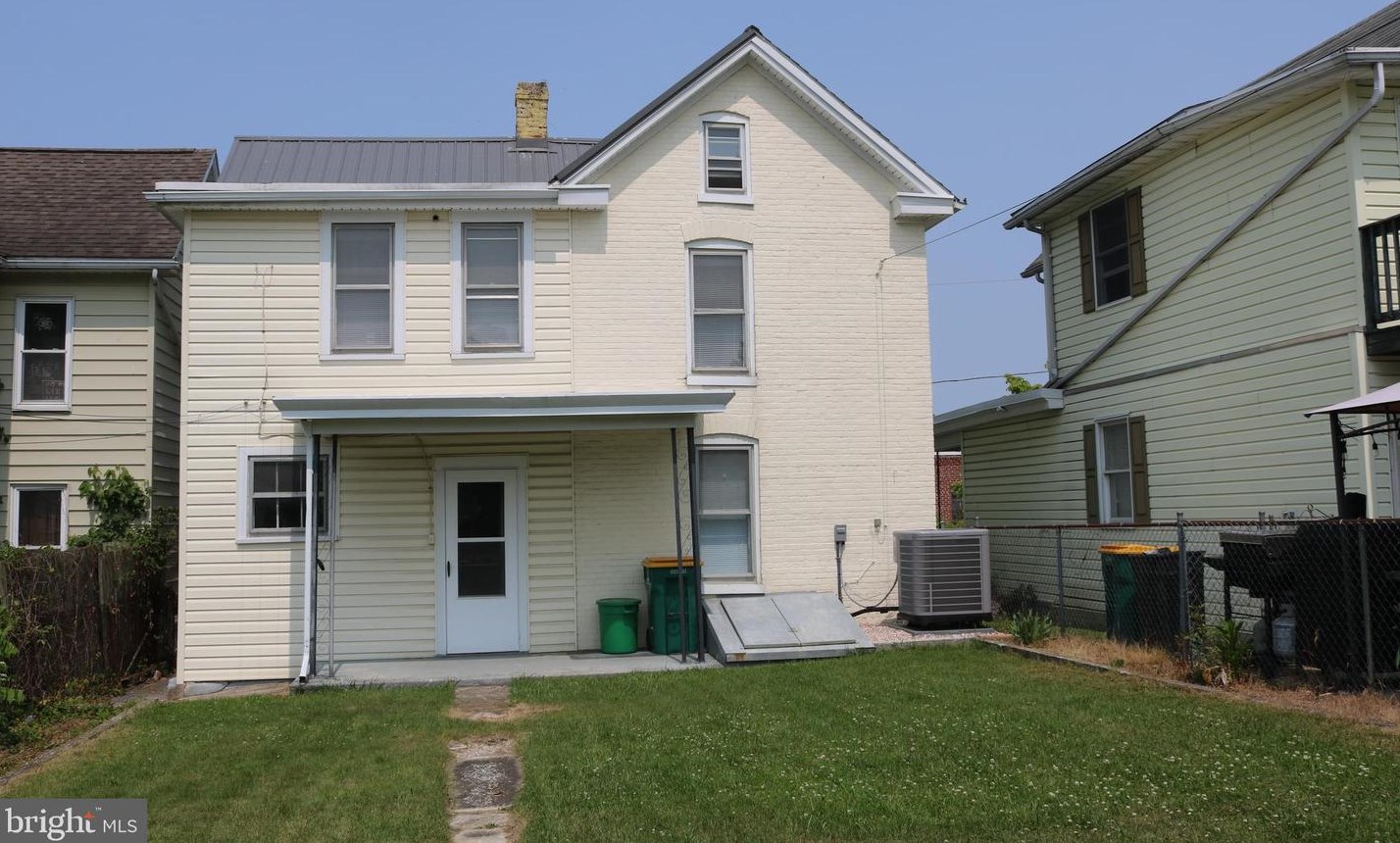 325 Church St, Roadside PA  17268-2609 exterior
