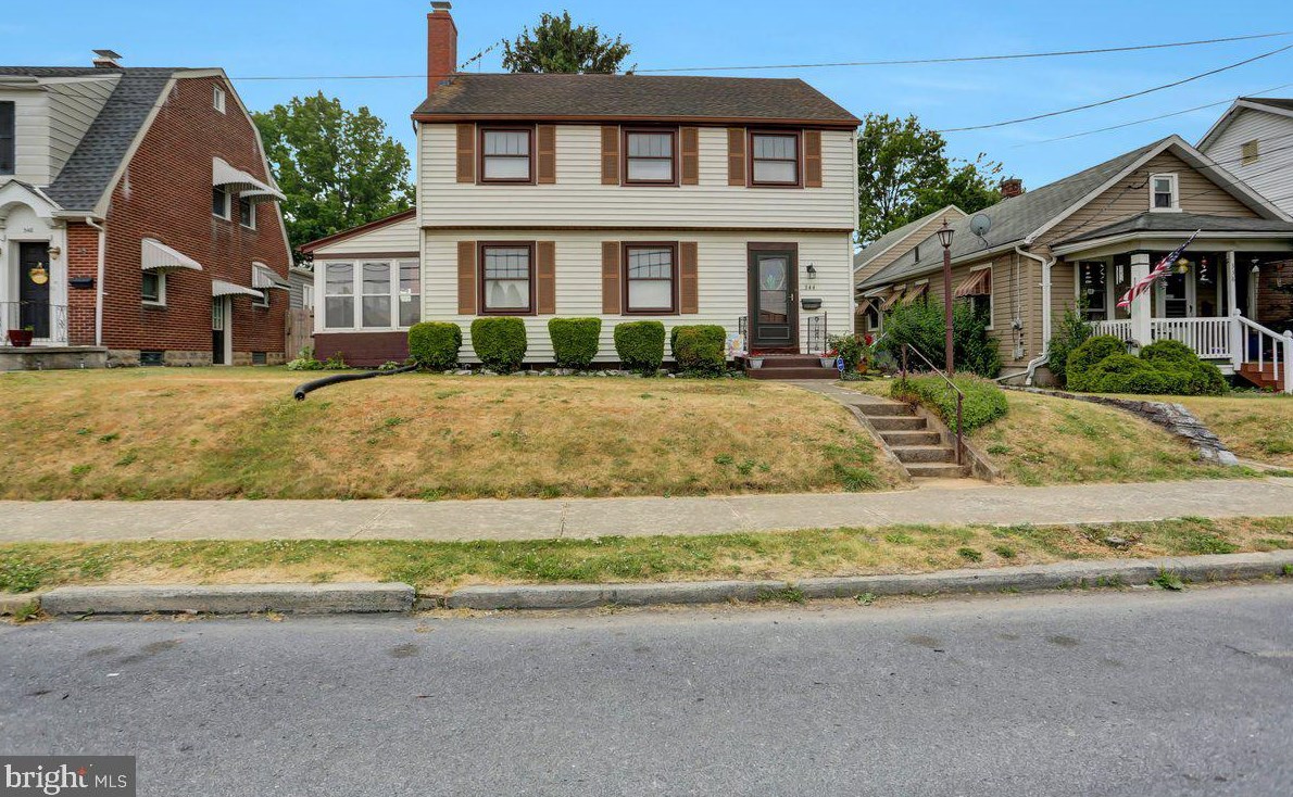 344 Mckinley St, Chambersburg, PA 17201-3420