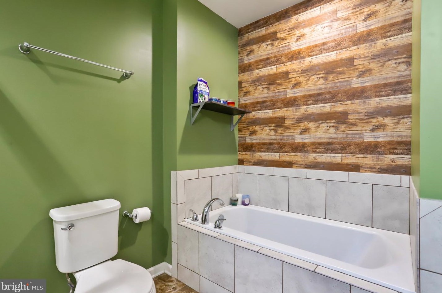 3530 Cedarbrook Ct, Fayetteville PA  17222-9274 exterior