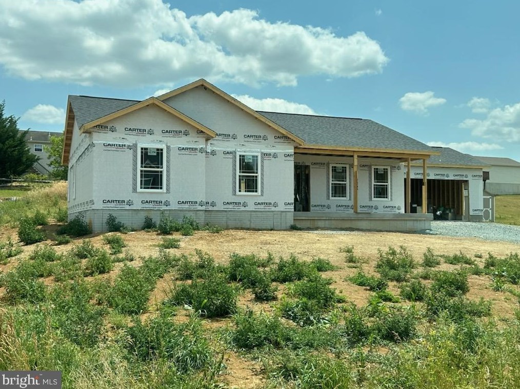 12168 Red Hawk Dr, Roadside, PA 17268-8303