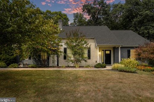 1451 Nittany Dr, Chambersburg, PA 17202-9288
