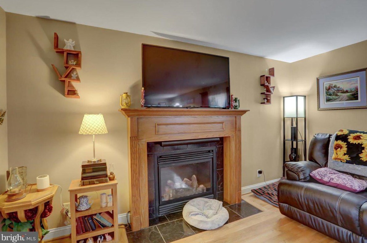 14832 Molly Pitcher Hwy, Upton PA 17225-9457 exterior