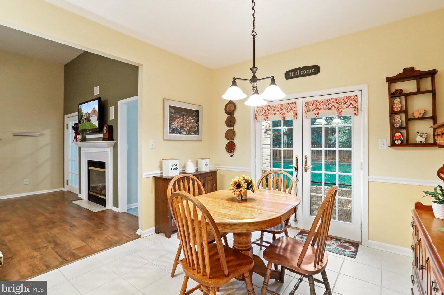 6342 Oak Leaf Ln, Fayetteville PA  17222-9451 exterior