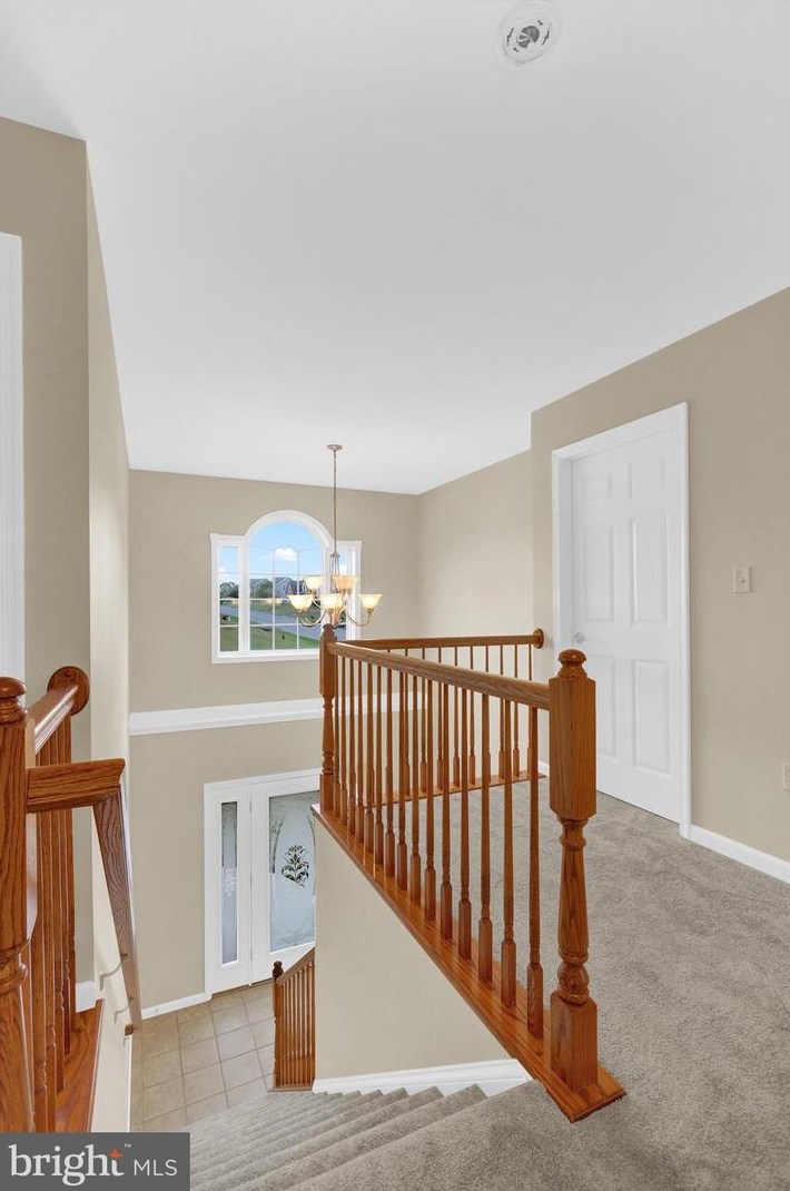 290 Cresthaven Dr, Fayetteville PA  17222-9376 exterior