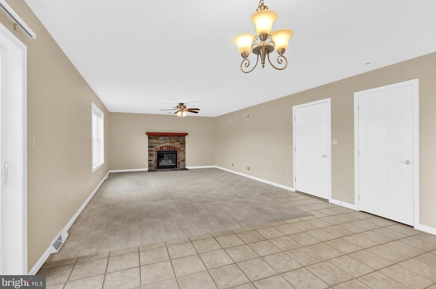 290 Cresthaven Dr, Fayetteville PA  17222-9376 exterior