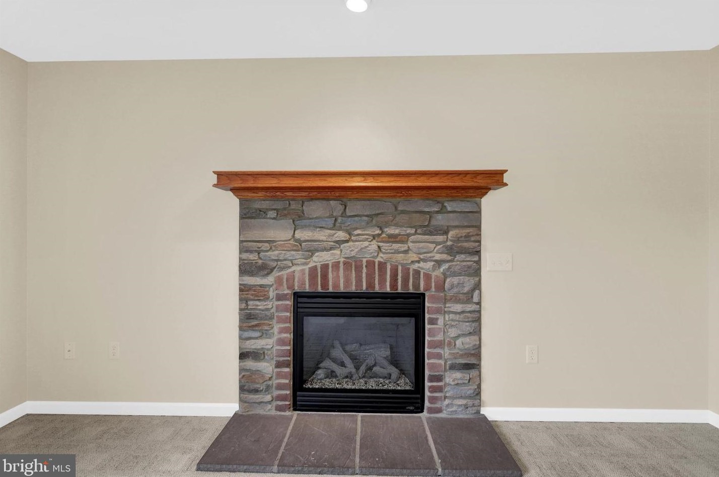 290 Cresthaven Dr, Fayetteville PA  17222-9376 exterior