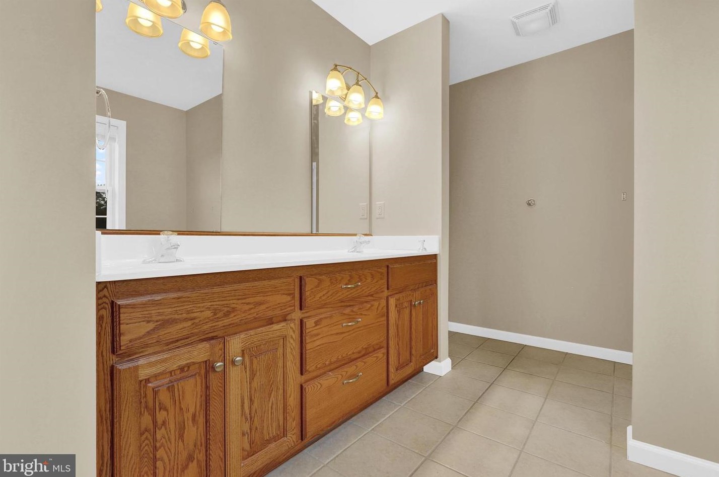 290 Cresthaven Dr, Fayetteville PA  17222-9376 exterior