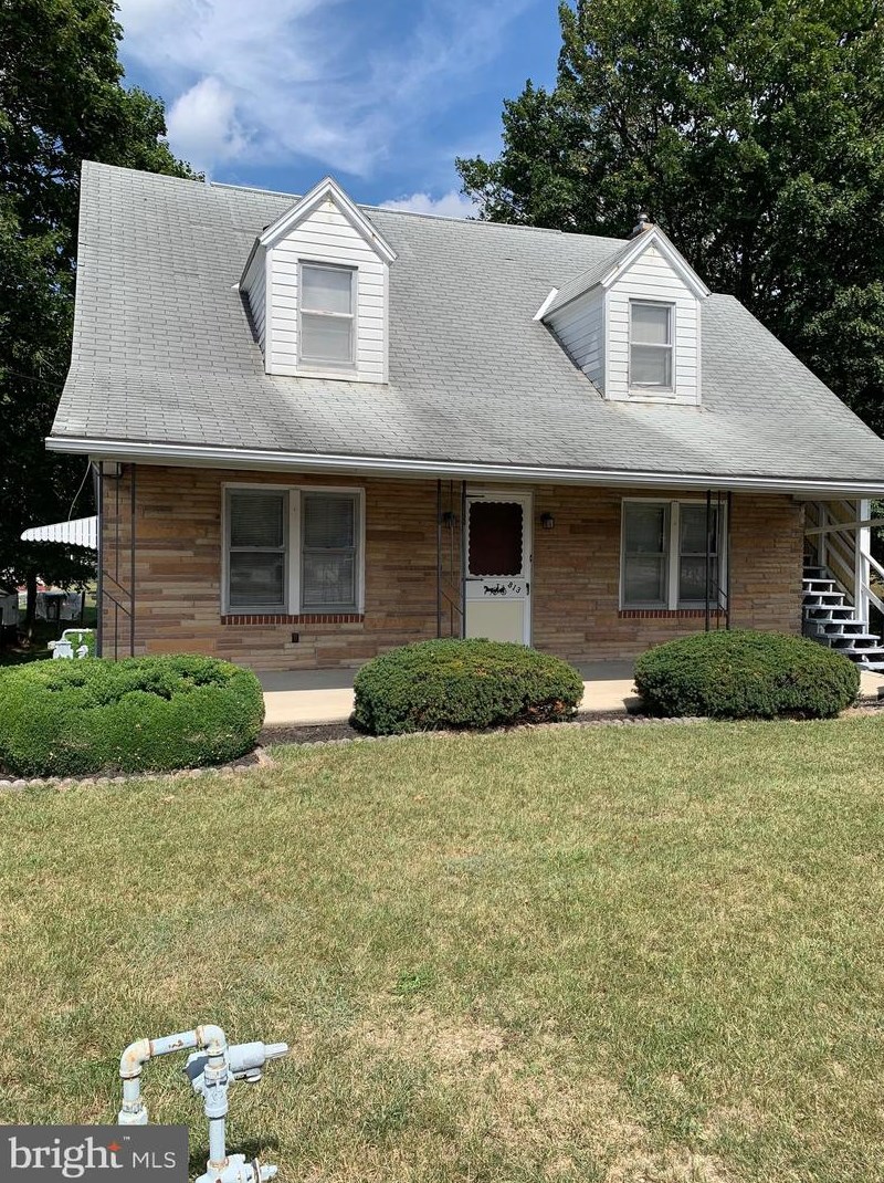 813 Buchanan Trl E, Upton, PA 17225