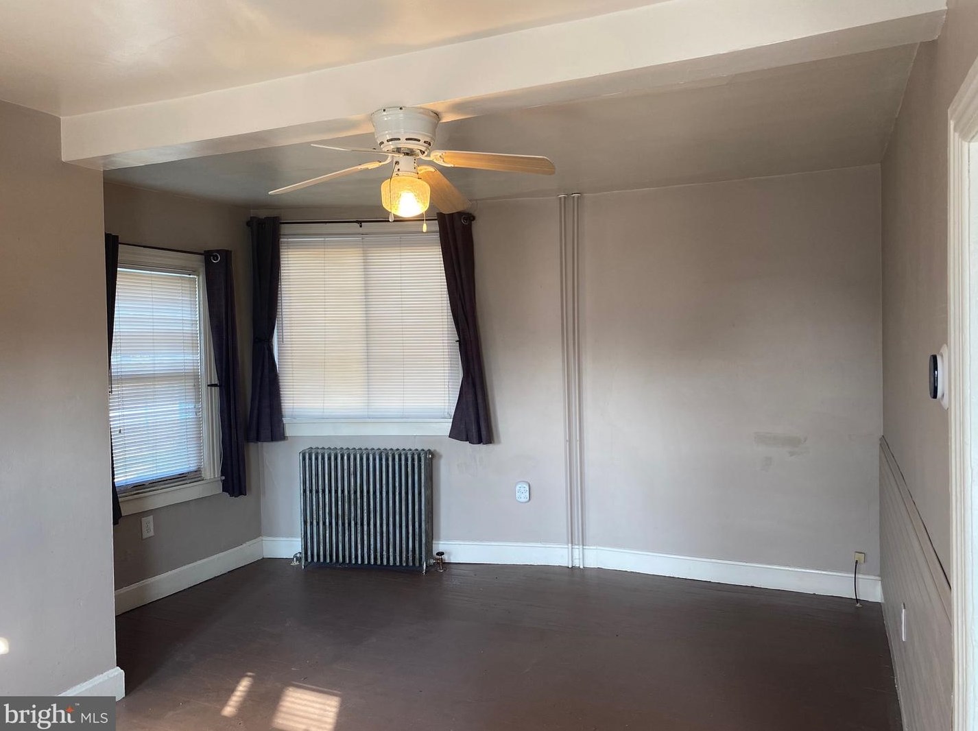 386 Lincoln Way E #apt 1, Chambersburg, PA 17201