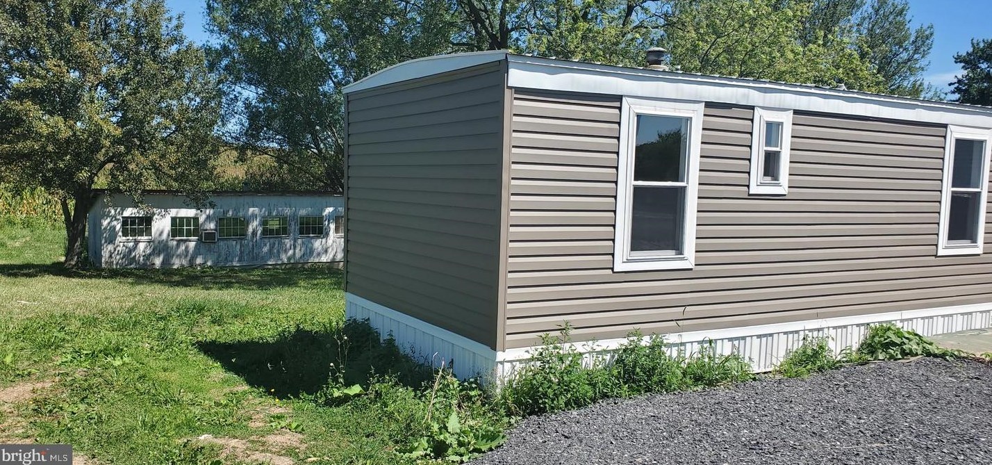 1125 Siloam Rd, Chambersburg, PA 17201