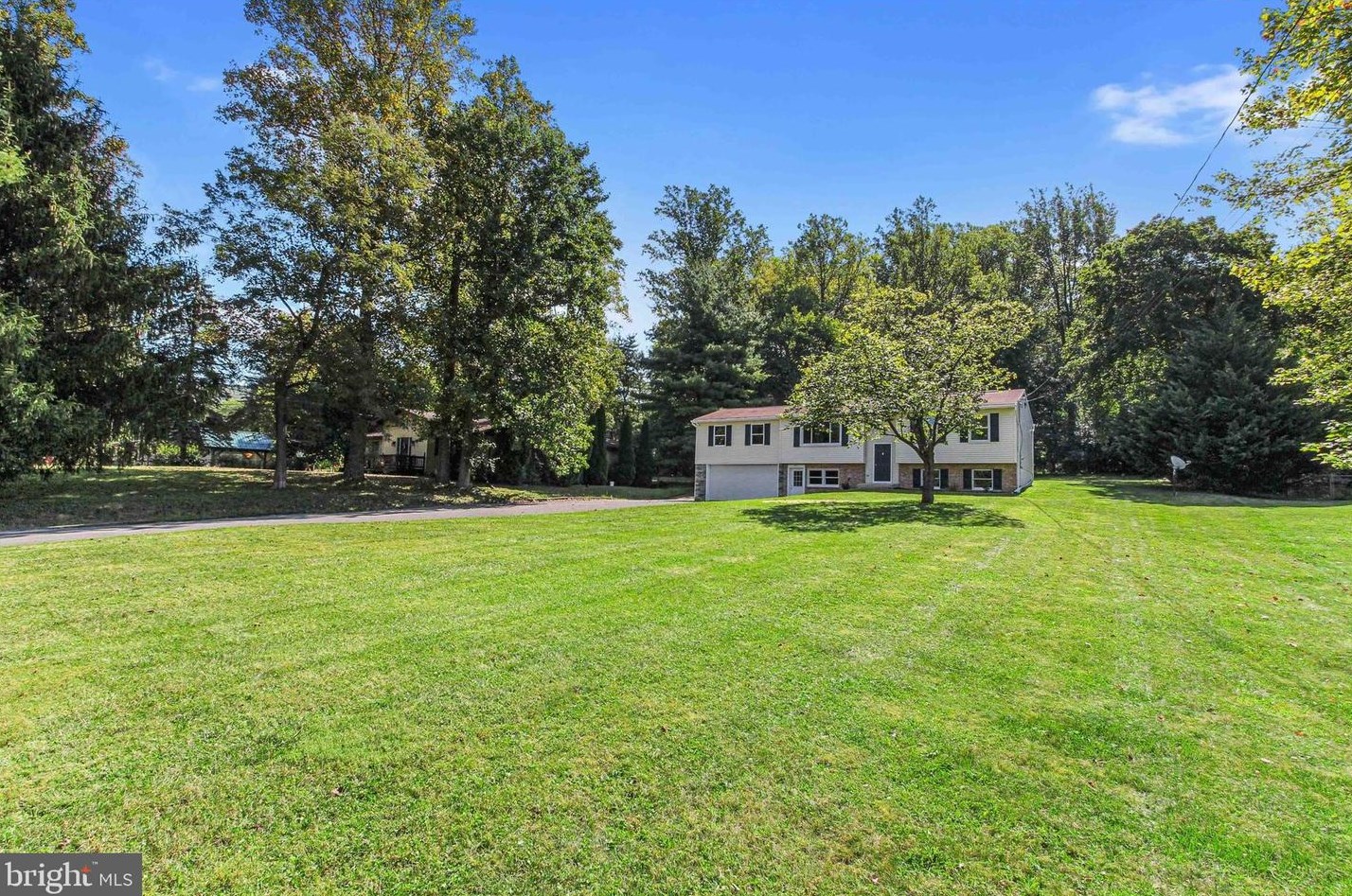 10412 Old Frg Rd, Roadside PA  17268-9346 exterior
