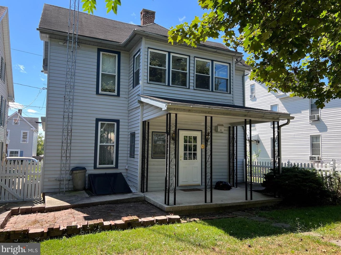 263 Queen St, Chambersburg, PA 17201-2241