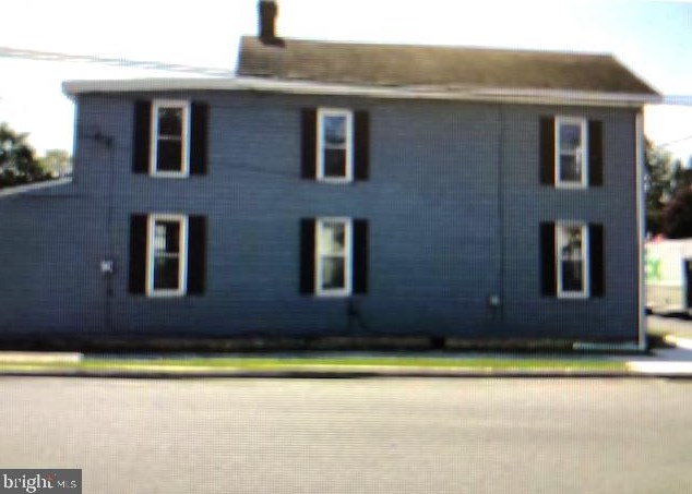 660 S Main St, Chambersburg, PA 17201